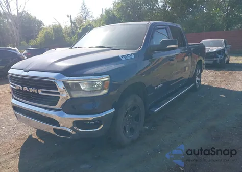 2021 Ram 1500 Big Horn 4X4 5'7 Box z USA, uszkodzony, nr VIN 1C6RRFFGXMN766581